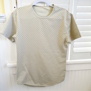 BYLT Basics Lux Sand Tan Polka Dot Drop Cut Short Sleeve T-Shirt Men’s Small